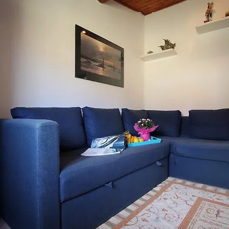 Casa Del Poeta By Holiday World Holiday home